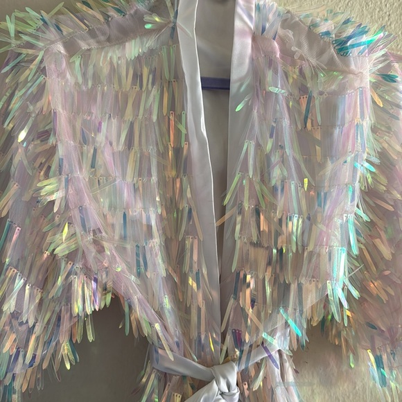 Fringe Robe - Picture 3 of 3